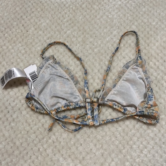 TOPSHOP Ruched Floral Mesh Triangle Bra - Picture 5 of 10